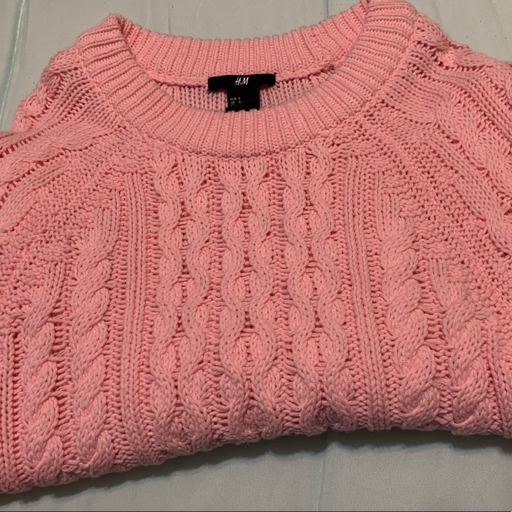 H&M cropped knitted Sweater